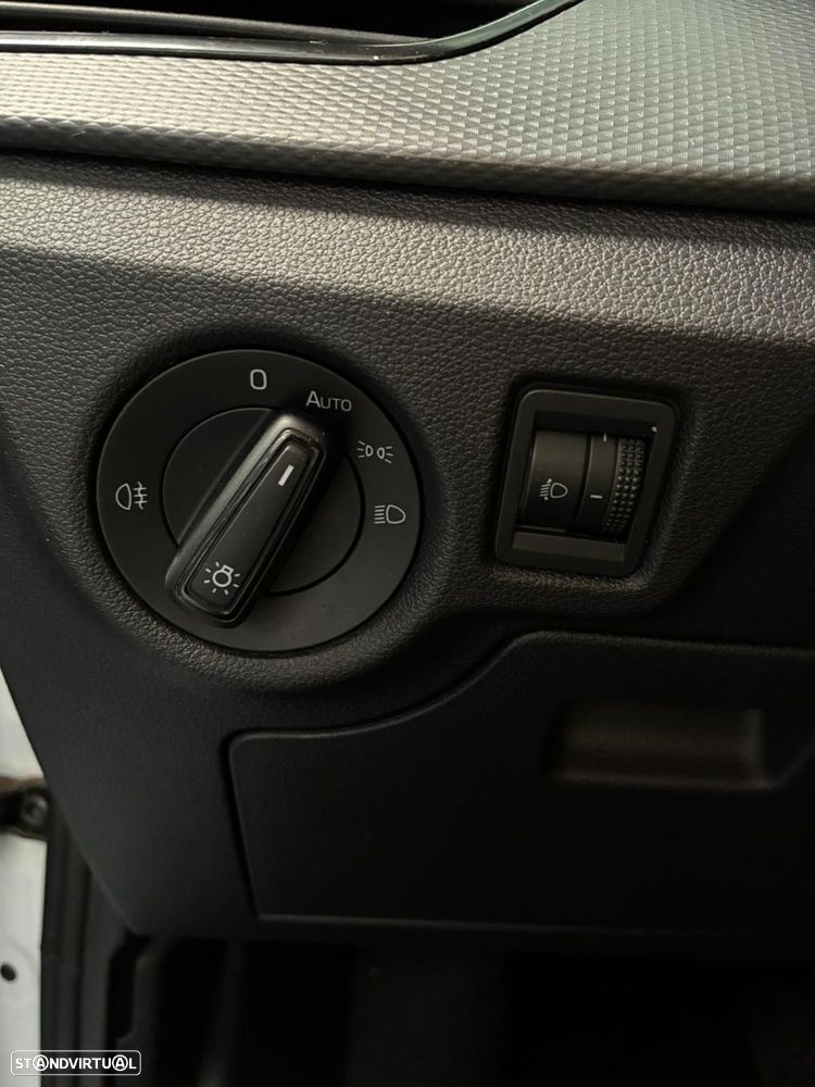 Skoda Kamiq 1.0 TSI Ambition DSG - 18