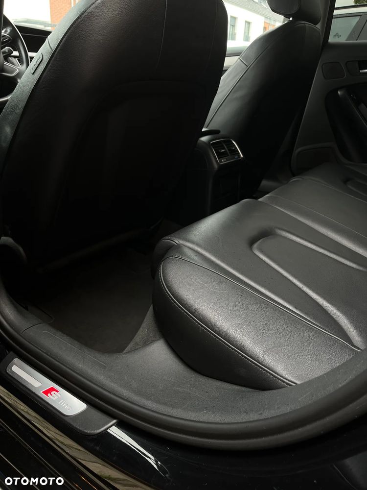 Audi A4 Limousine - 17