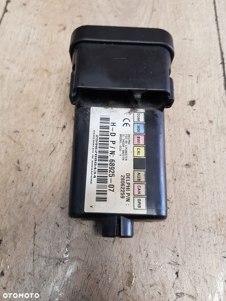 Moduł alarmu kierunkowskazów TSM FOB Harley Davidson 68925-07 - 4