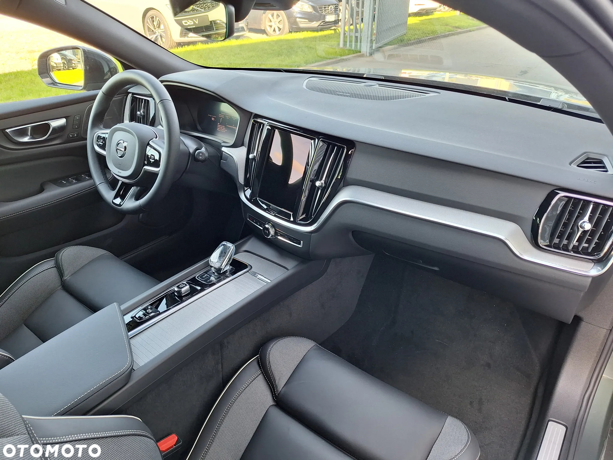 Volvo V60 B4 B Plus Dark - 7