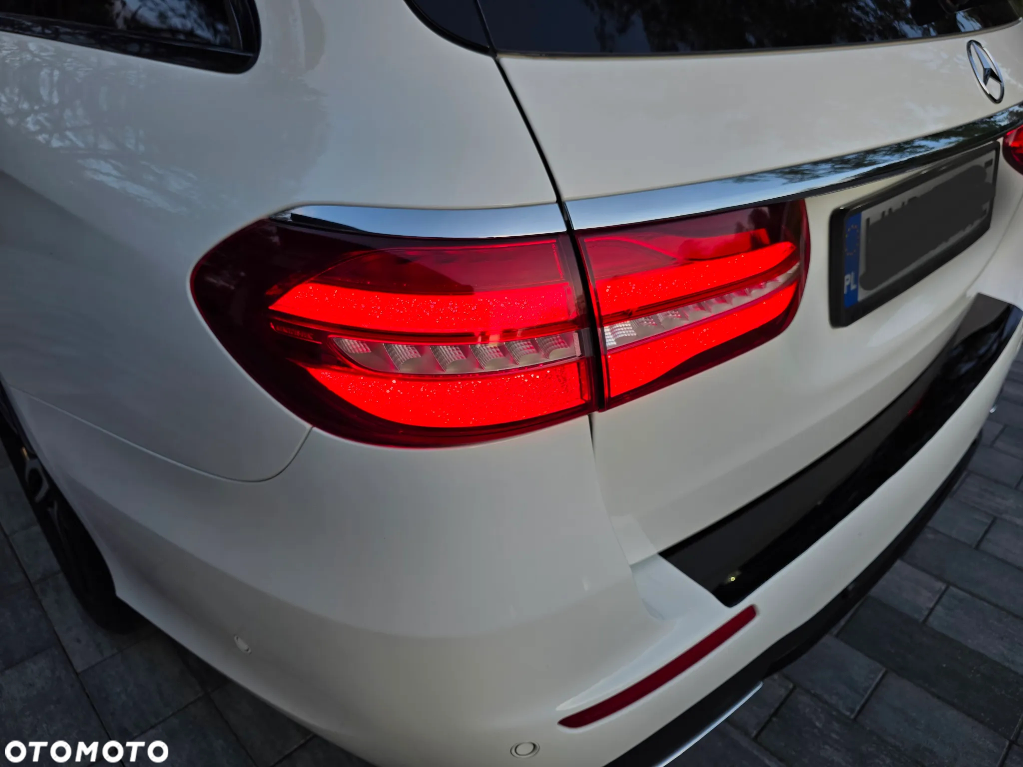 Mercedes-Benz Klasa E 220 d 4-Matic Business Edition 9G-TRONIC - 13