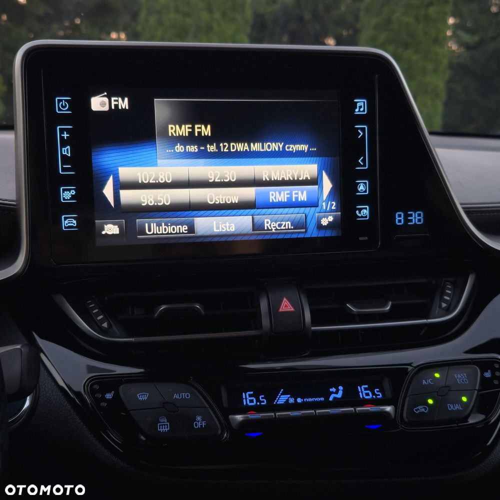 Toyota C-HR 1.8 Hybrid GPF GR Sport - 36
