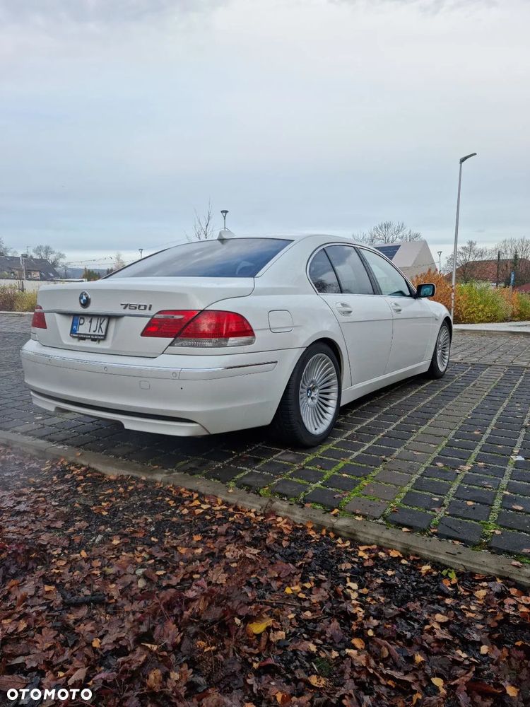 BMW Seria 7 740i - 20