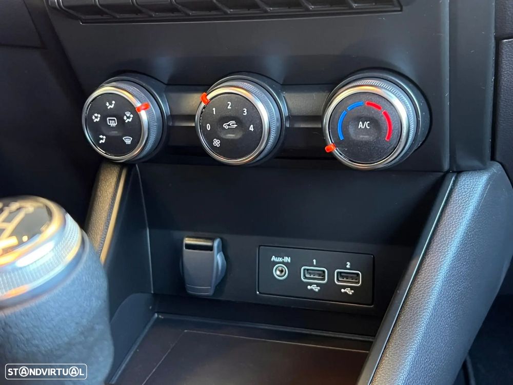 Renault Captur 1.0 TCe Evolution - 17