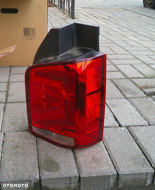 VW T6 7LA PRAWA TYLNA LAMPA DRZWI ORYGINAŁ 7LA945096L - 2