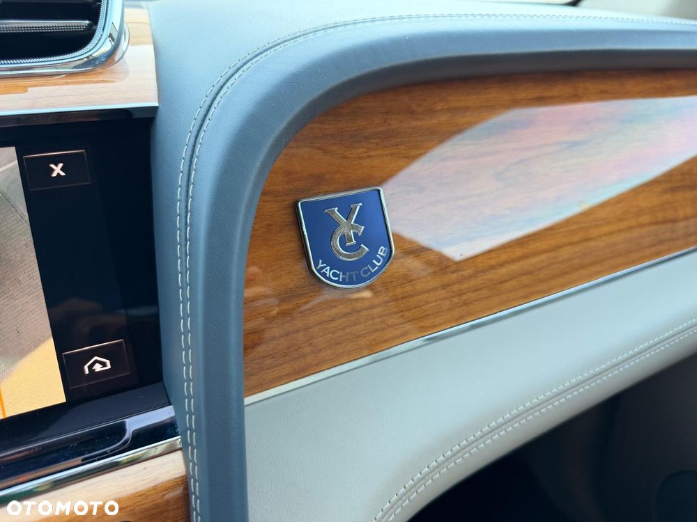 Bentley Bentayga - 29
