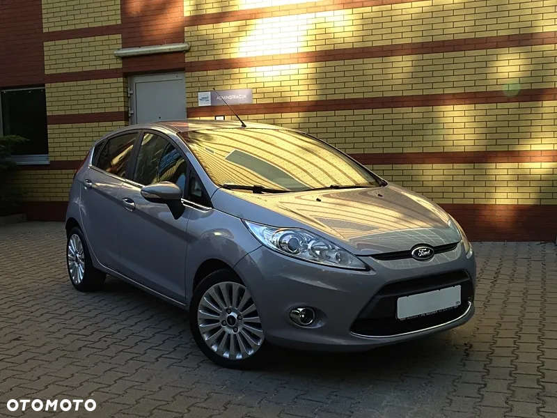 Ford Fiesta 1.25 Titanium X - 38