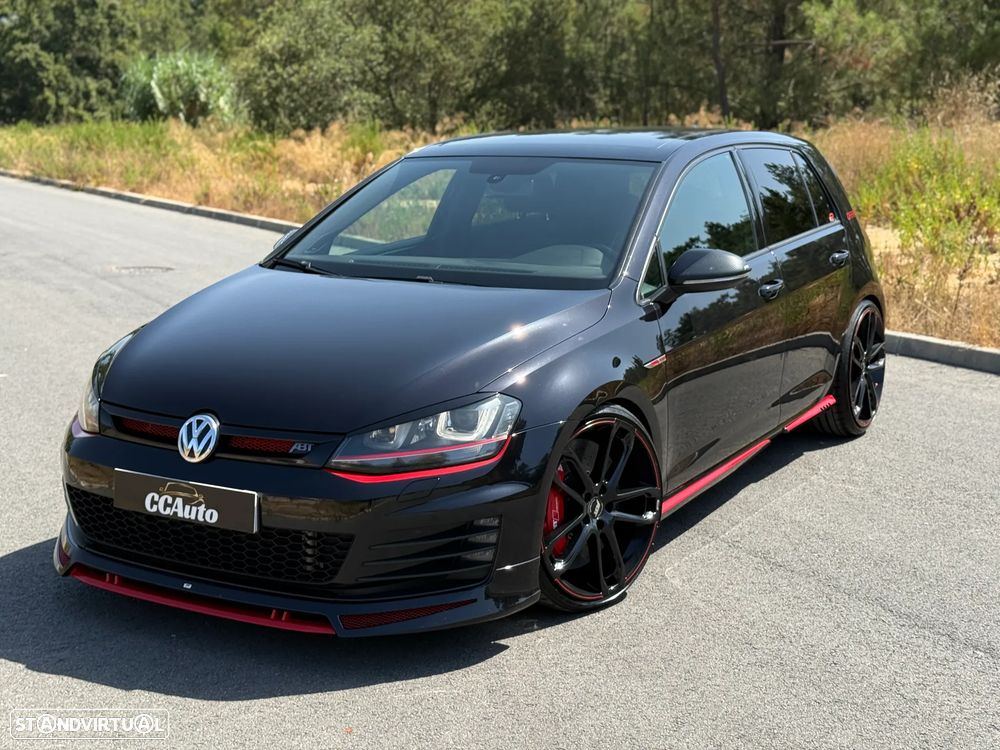 VW Golf - 7