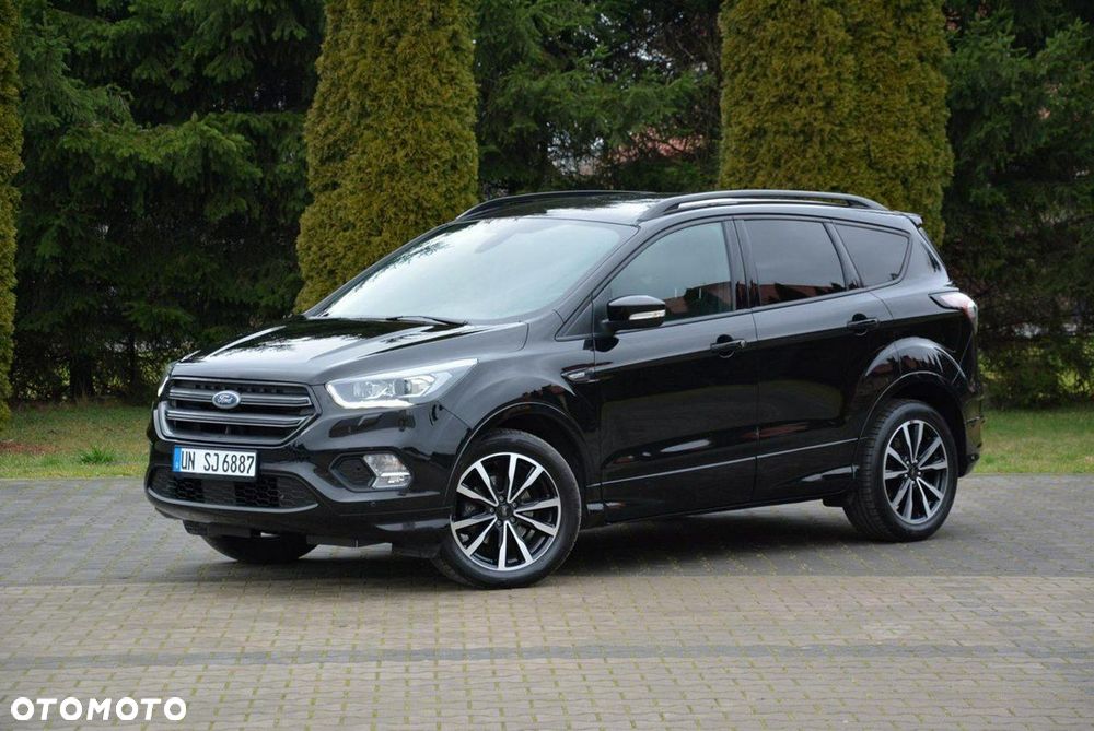 Ford Kuga 1.5 EcoBoost 2x4 ST-Line - 3