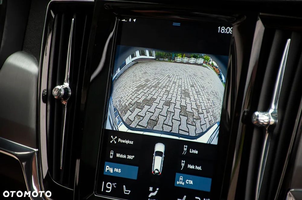 Volvo V90 D4 Geartronic - 39