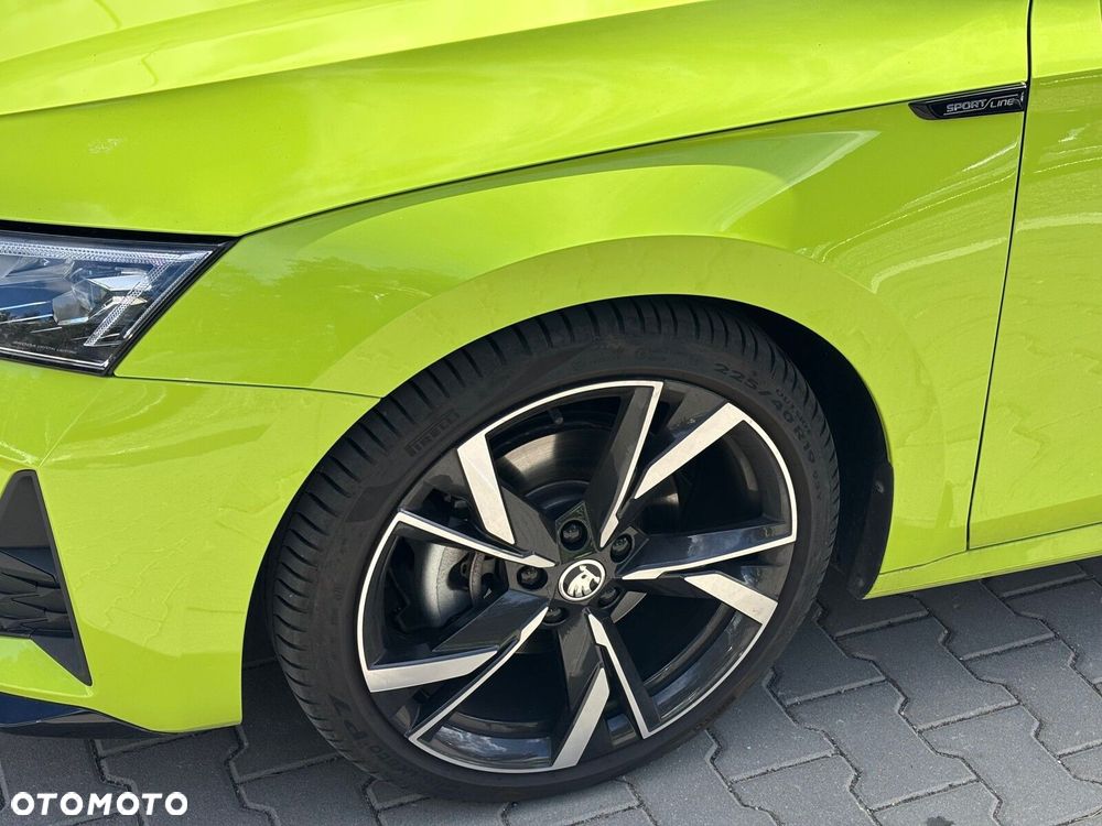 Skoda Octavia 1.5 TSI mHEV Sportline DSG - 9