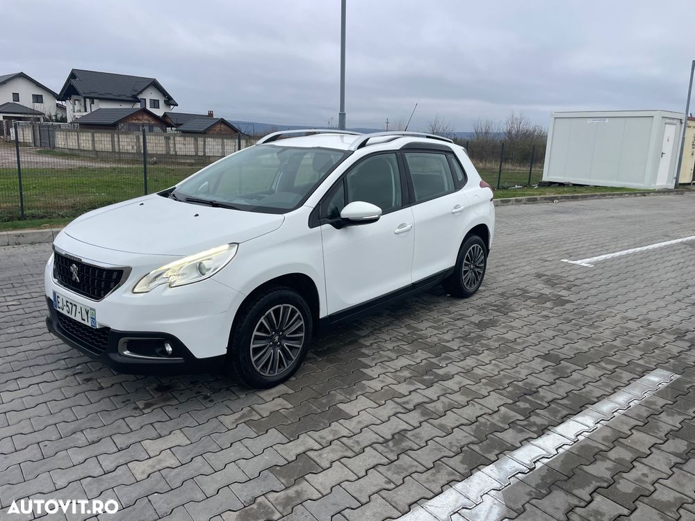 Peugeot 2008 BlueHDi 100 STOP & START Style - 2