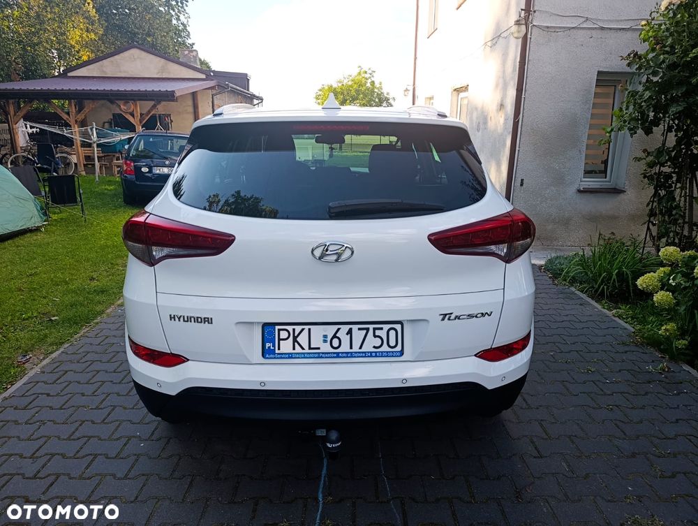 Hyundai Tucson 1.7 CRDI BlueDrive Premium 2WD DCT - 11