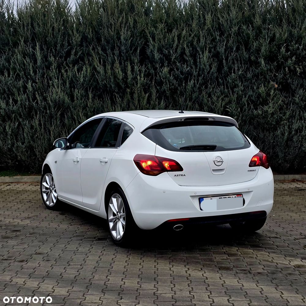Opel Astra 1.4 Turbo Active - 11