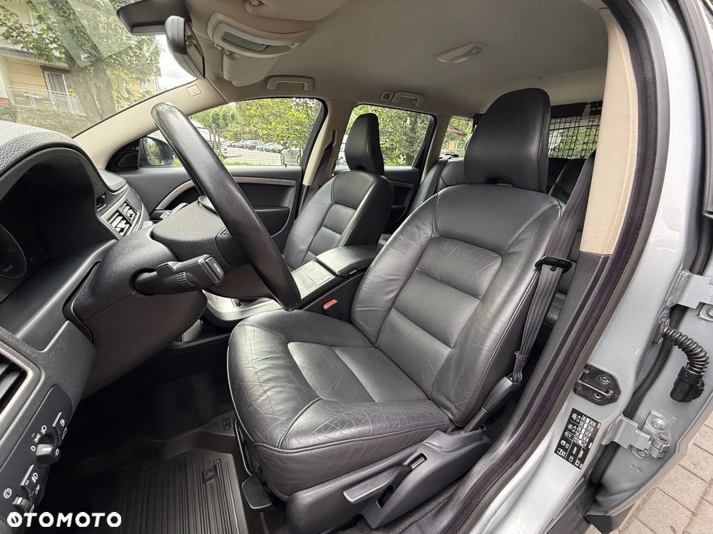 Volvo V70 - 13
