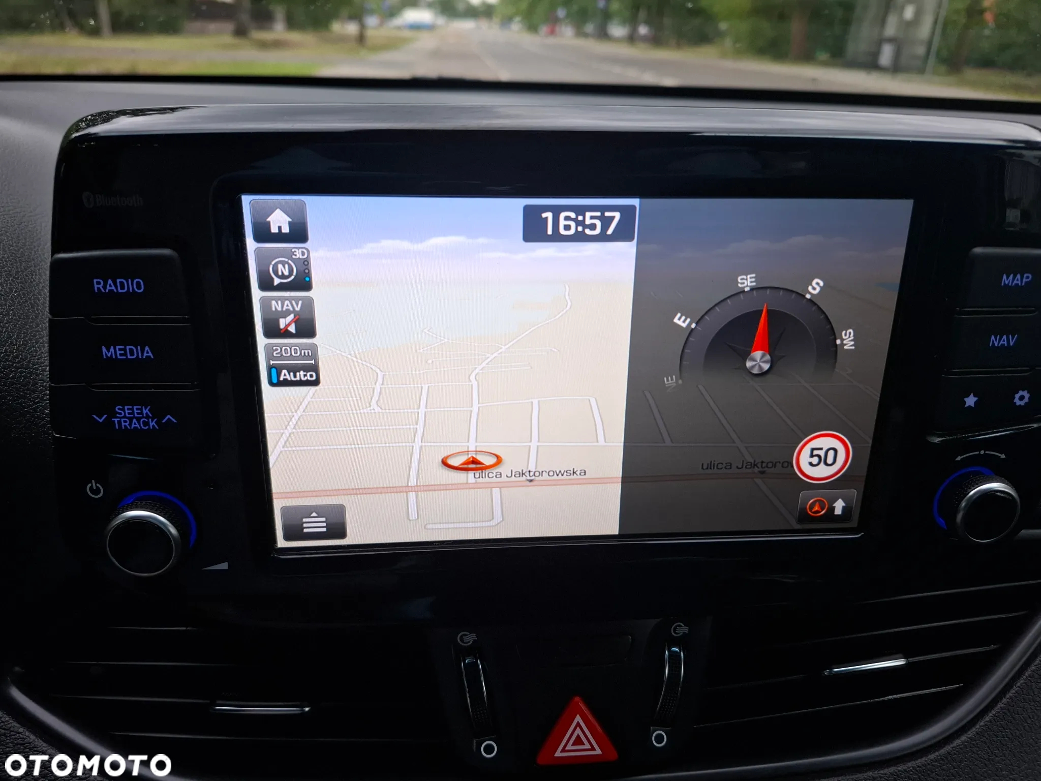 Hyundai i30 1.6 CRDI Fifa World Cup Edition - 19