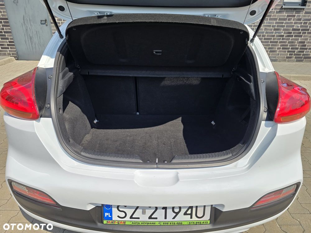 Kia ProCeed 1.4 CRDI XL - 18