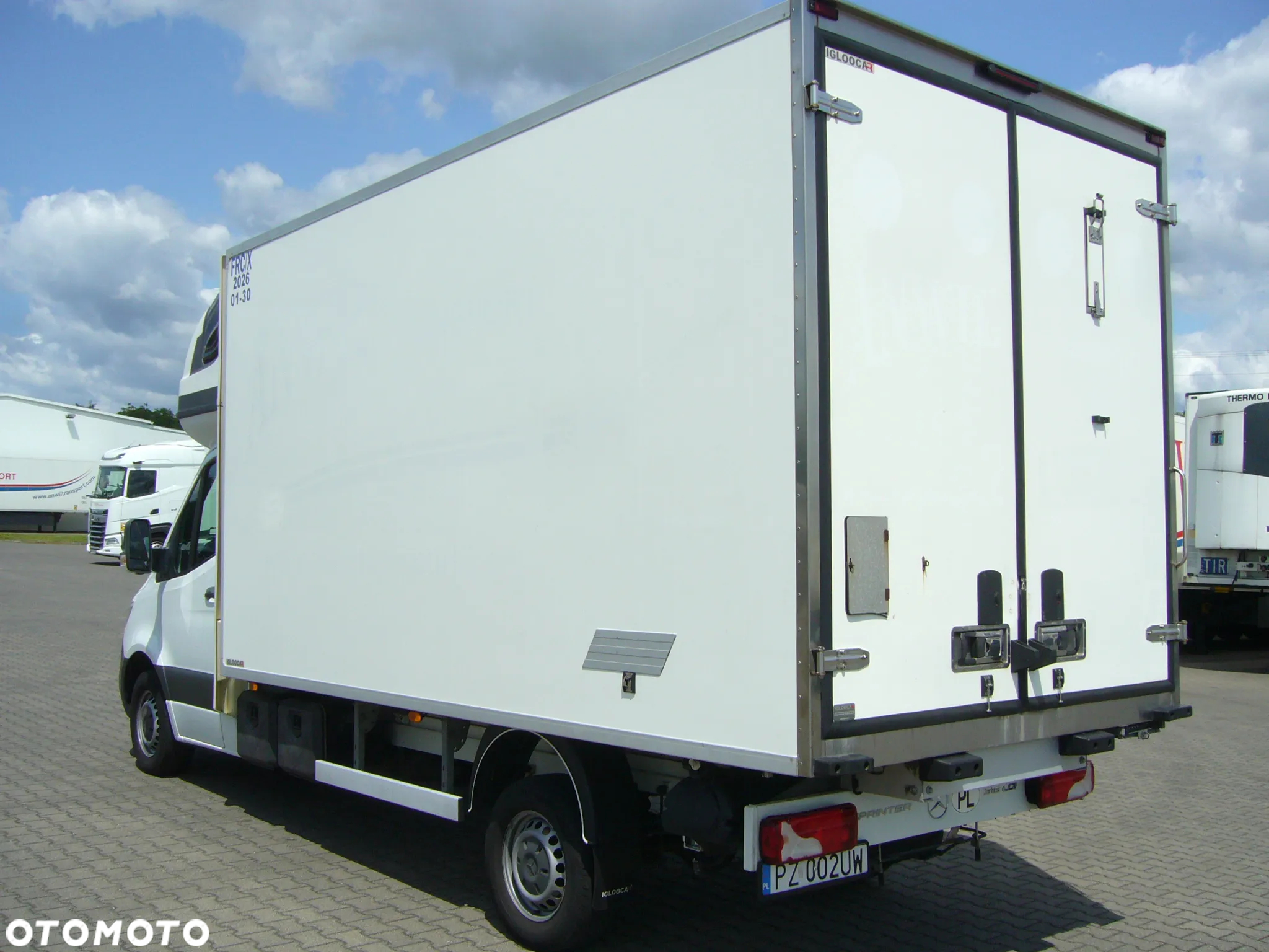 Mercedes-Benz SPRINTER - 4