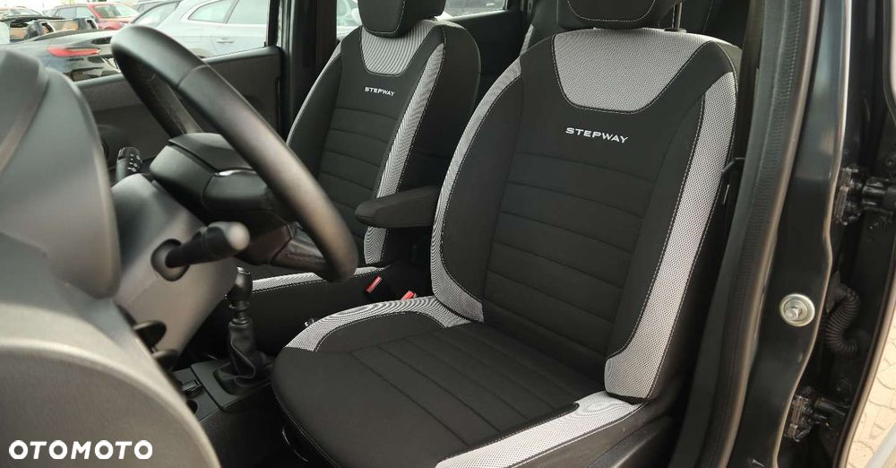 Dacia Lodgy Blue dCi 115 (7-Sitzer) Stepway - 19