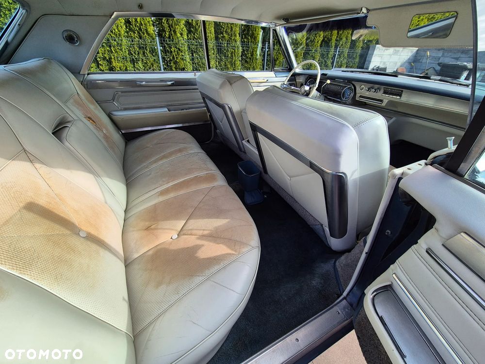 Cadillac Deville - 18