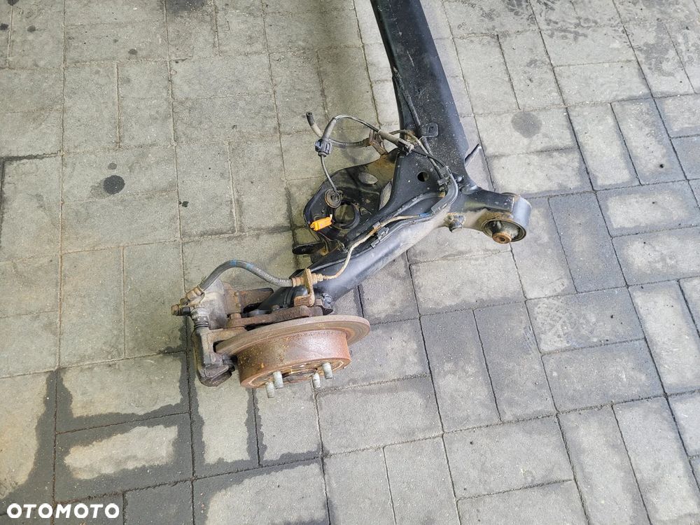 Honda Jazz II 05-08 lift Belka tylna zawieszenia - 5