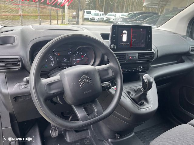 Citroën BERLINGO 100CV COM AC - 9