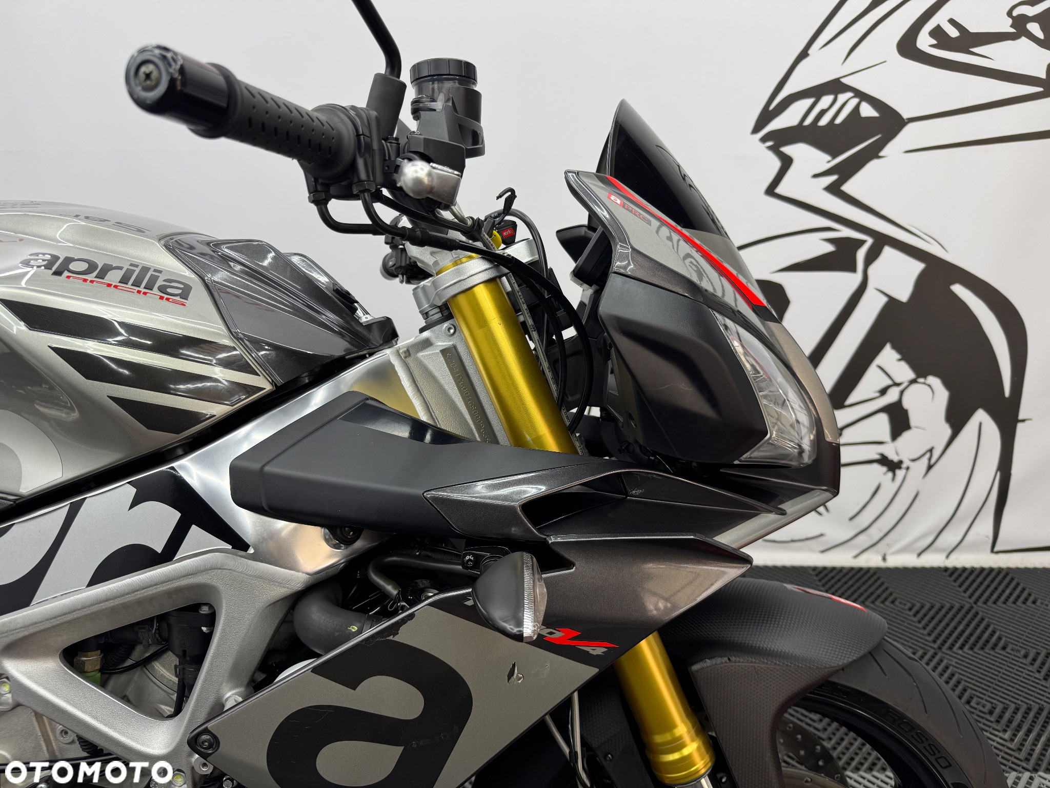 Aprilia Tuono - 33