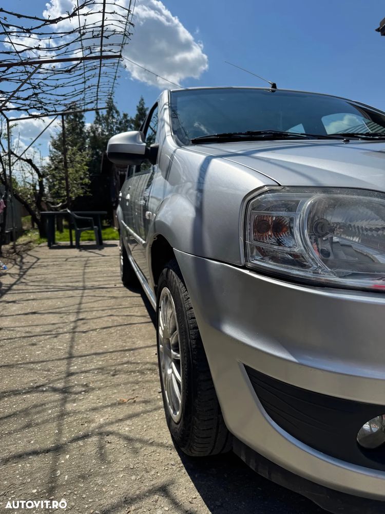 Dacia Logan 1.2 Laureate - 5