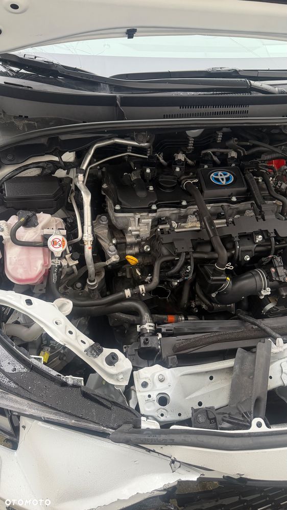 Toyota Corolla 1.8 Hybrid GR Sport - 13