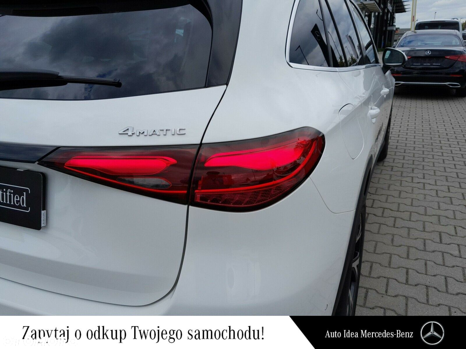 Mercedes-Benz GLC - 12