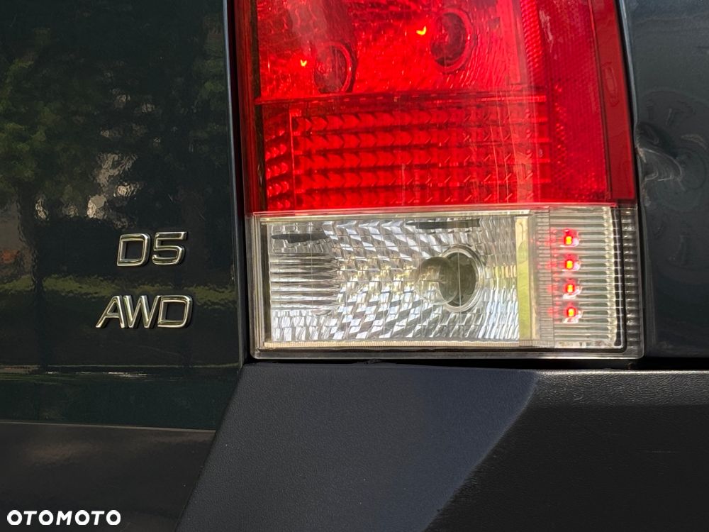 Volvo XC 70 D5 AWD Momentum - 15