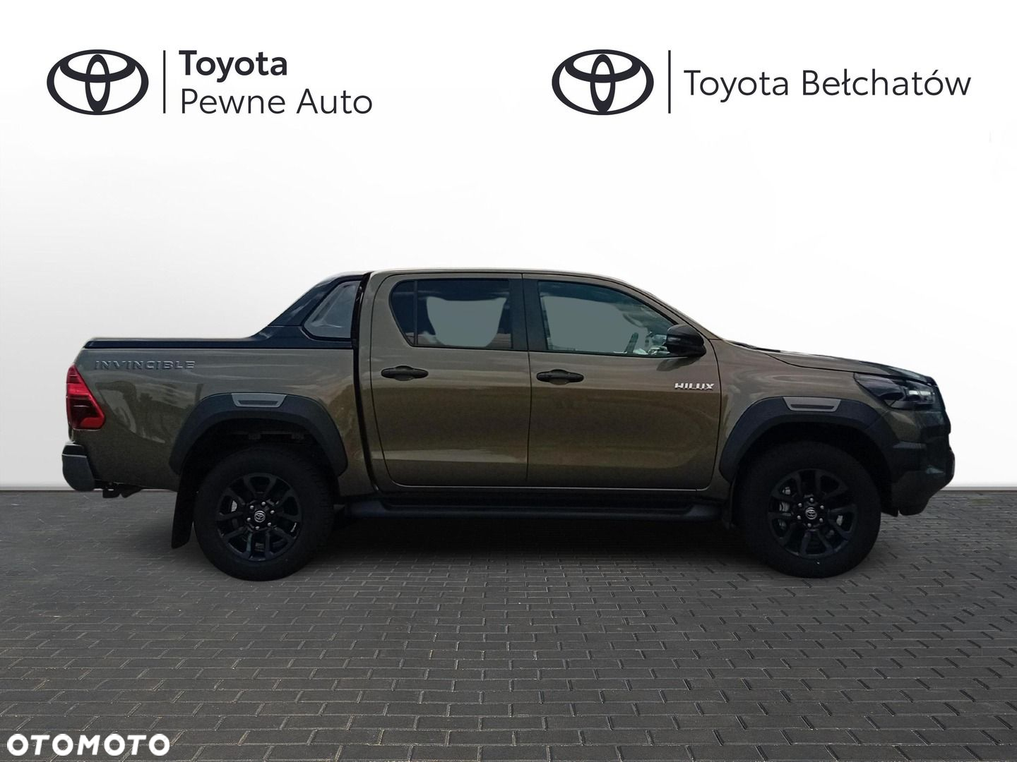 Toyota Hilux 2.8 D-4D Double Cab Invincible Sport 4x4 - 6