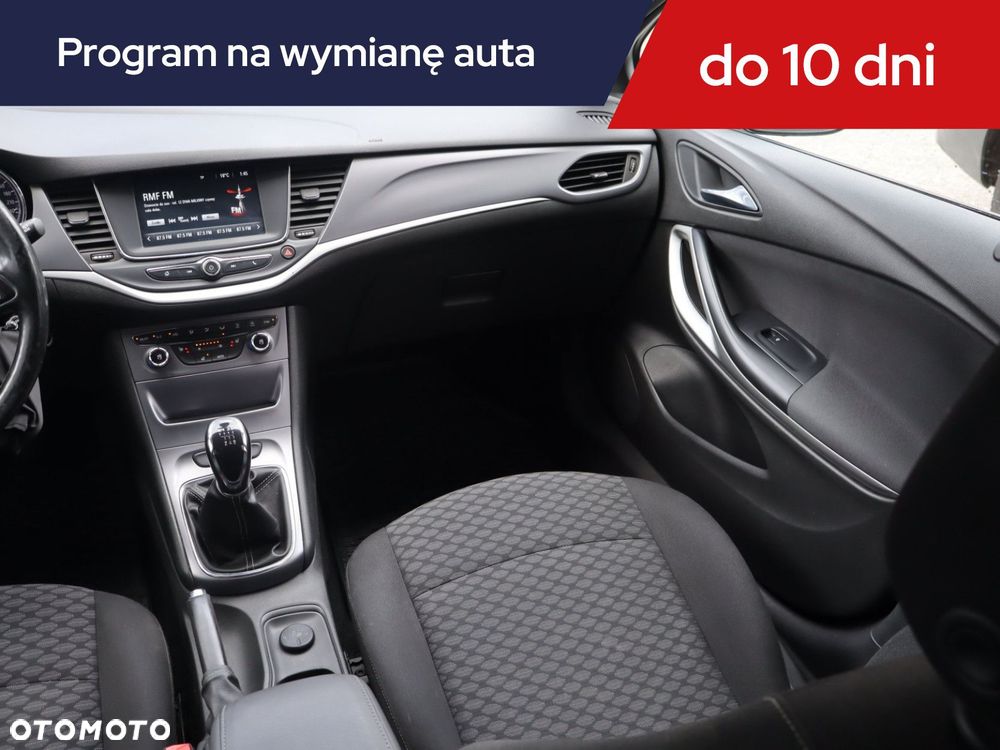 Opel Astra - 10