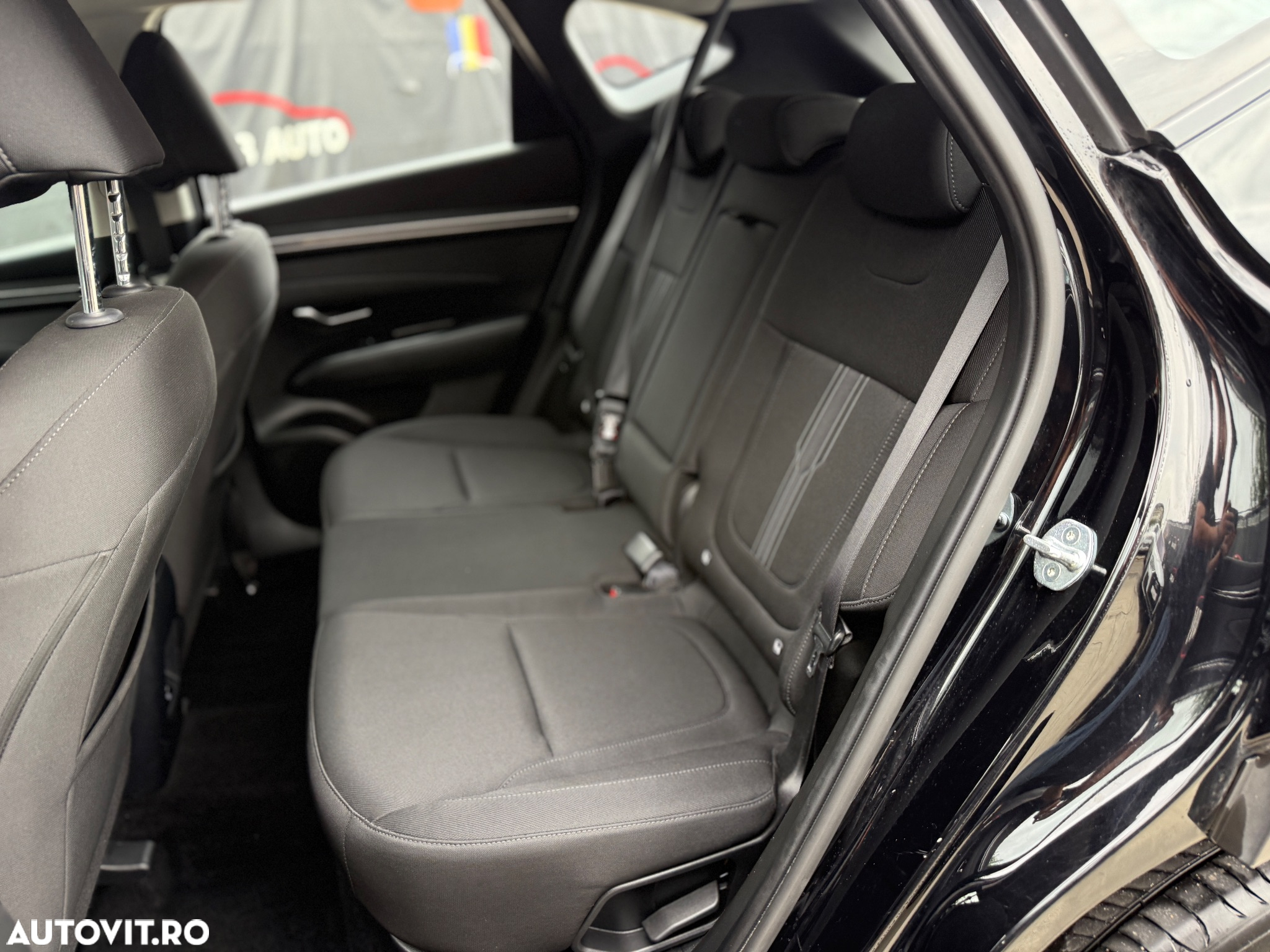 Hyundai Tucson 1.6 T-GDi HEV 2WD Select - 13