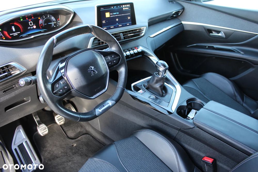Peugeot 5008 2017