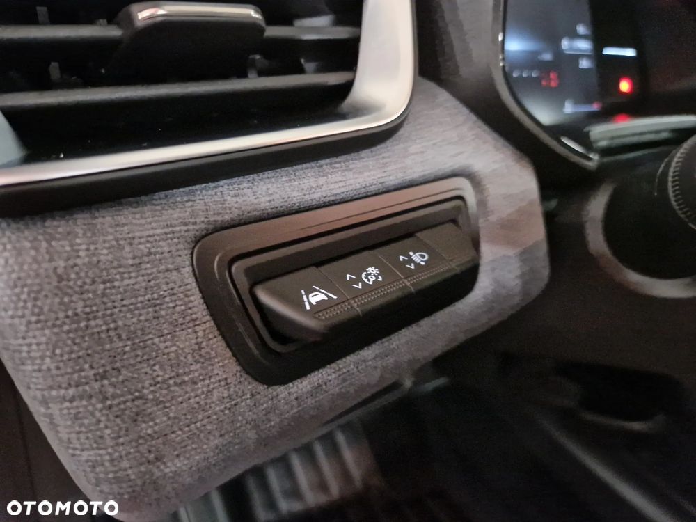 Renault Clio 1.0 TCe Evolution - 18