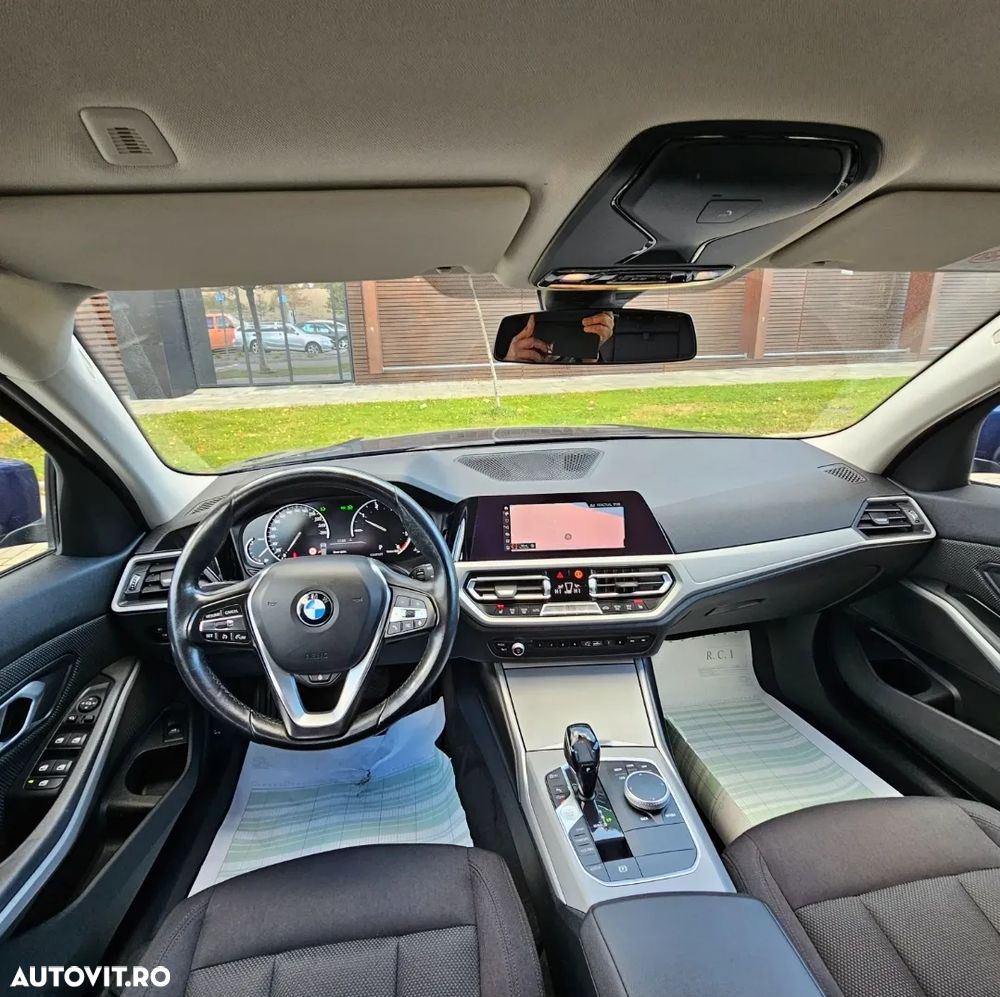 BMW Seria 3 318d Touring Aut. Sport Line - 8