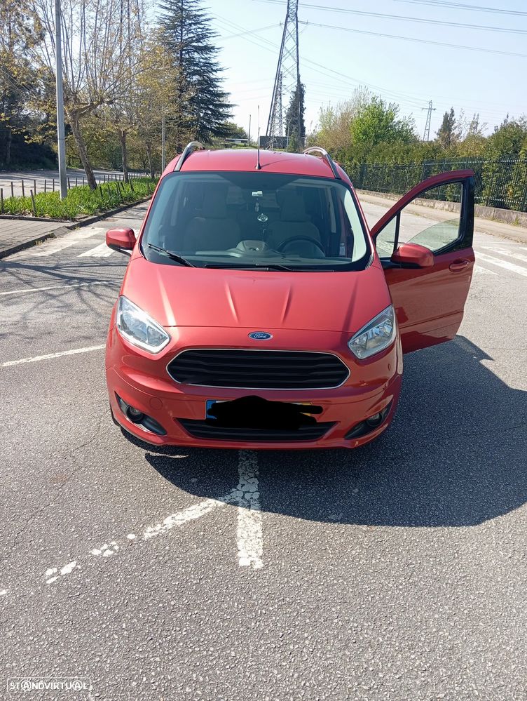 Ford Tourneo Courier 1.5 TDCi Titanium - 1