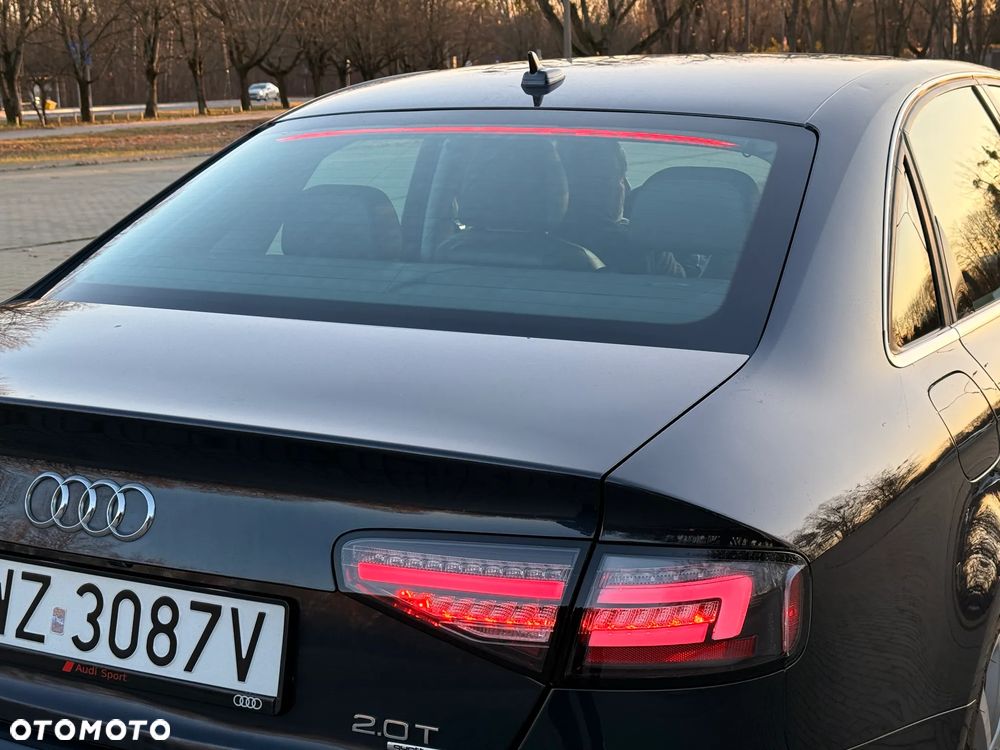 Audi A4 Limousine 2.0 TFSI Quattro Line S tronic - 13