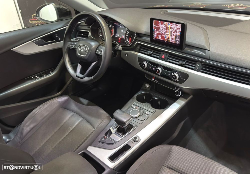 Audi A4 Avant 2.0 TDI Advance S tronic - 12