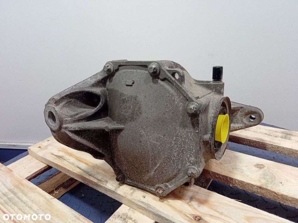MERCEDES S KLASA W222 3.0 CDI MOST TYLNY DYFER 2.47 2223507608 - 3