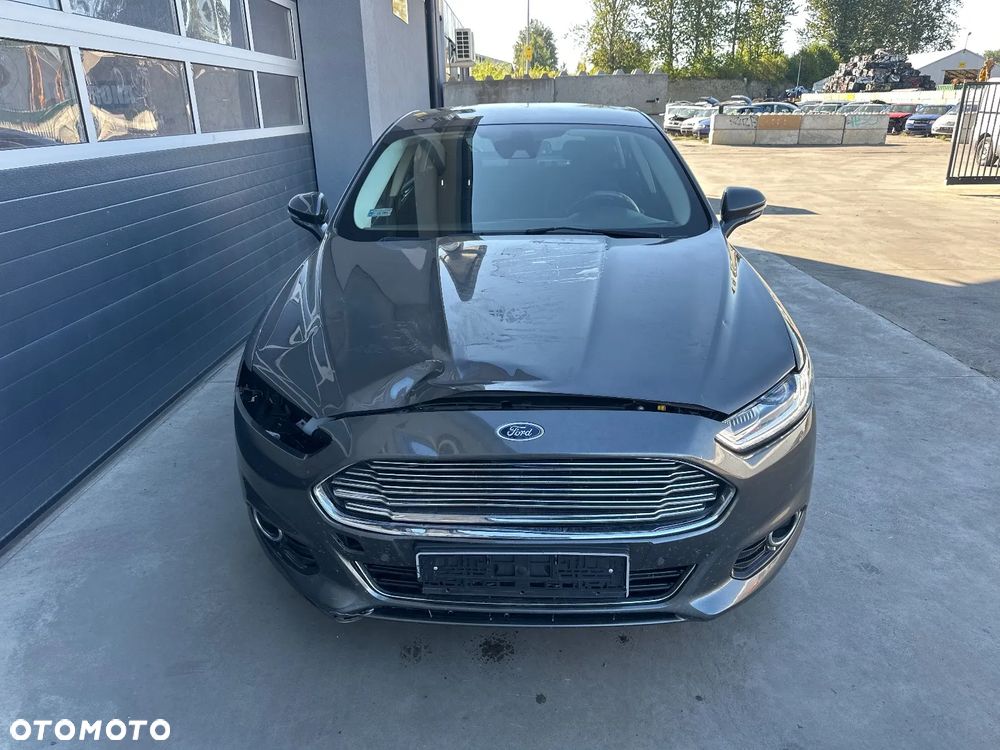Ford Mondeo 1.5 EcoBoost Titanium - 2