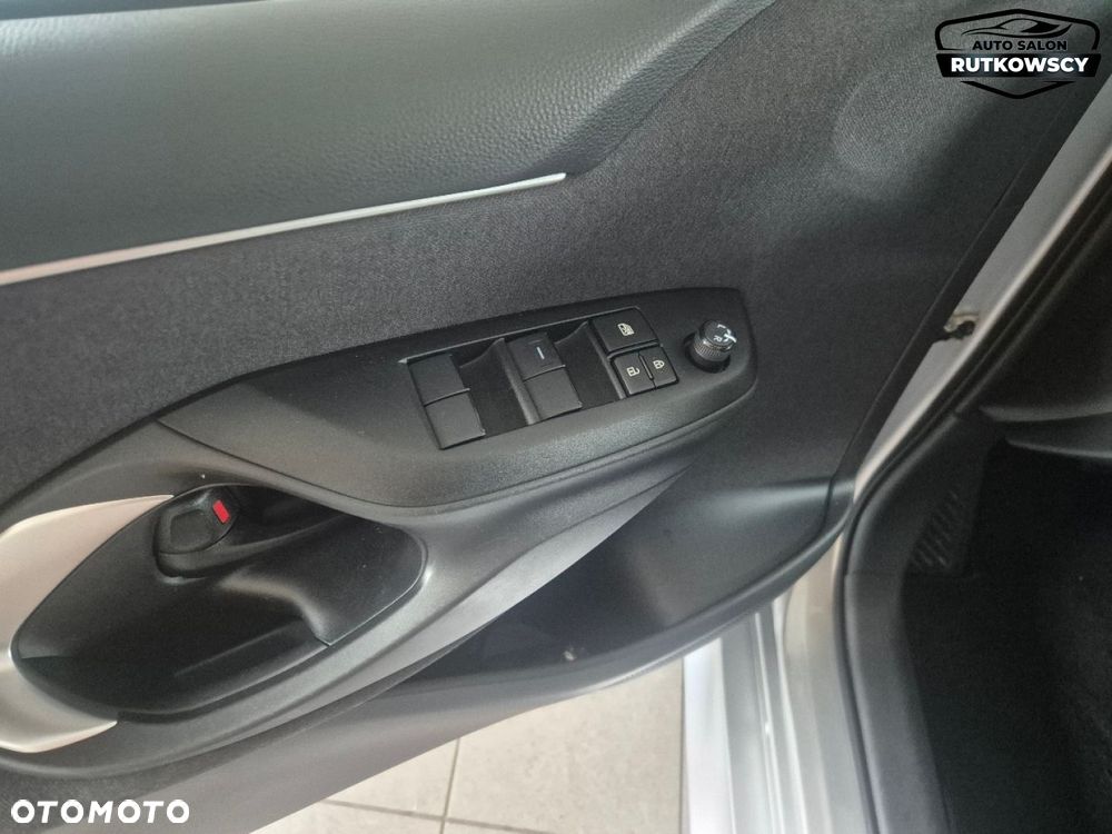 Toyota Yaris - 7