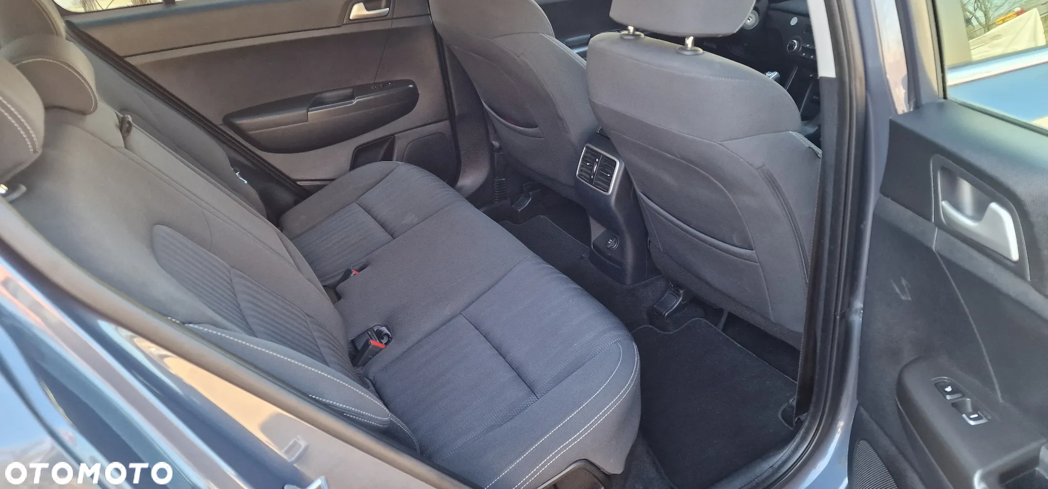 Kia Sportage 1.6 GDI 2WD SPIRIT - 13