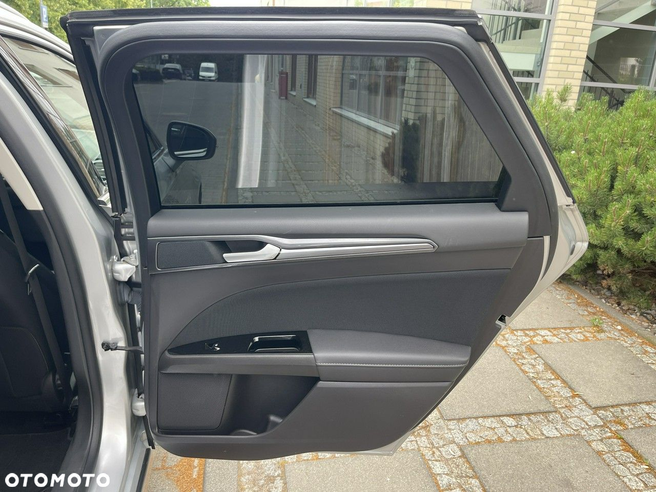 Ford Mondeo - 25