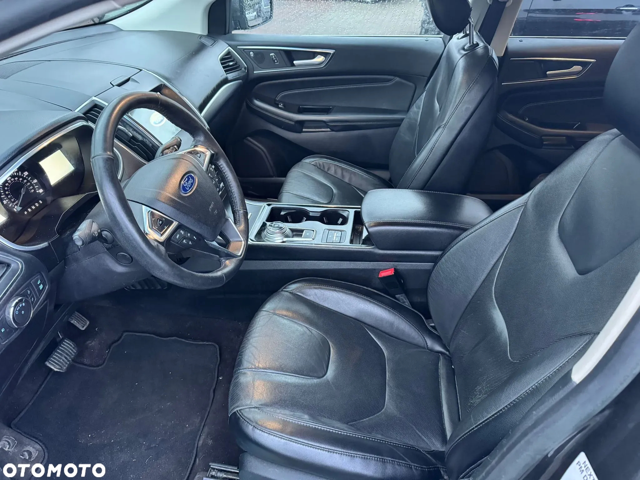 Ford Edge - 7