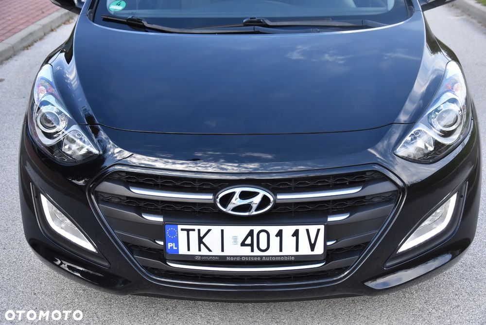 Hyundai i30 blue 1.4 Classic Navigation - 14
