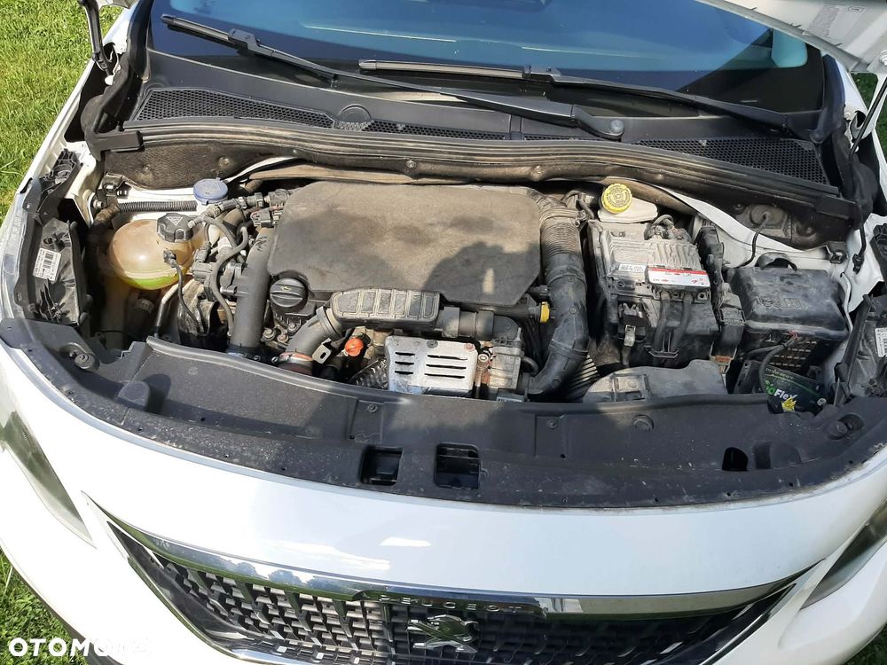 Peugeot 2008 PureTech 110 Stop&Start Allure - 18