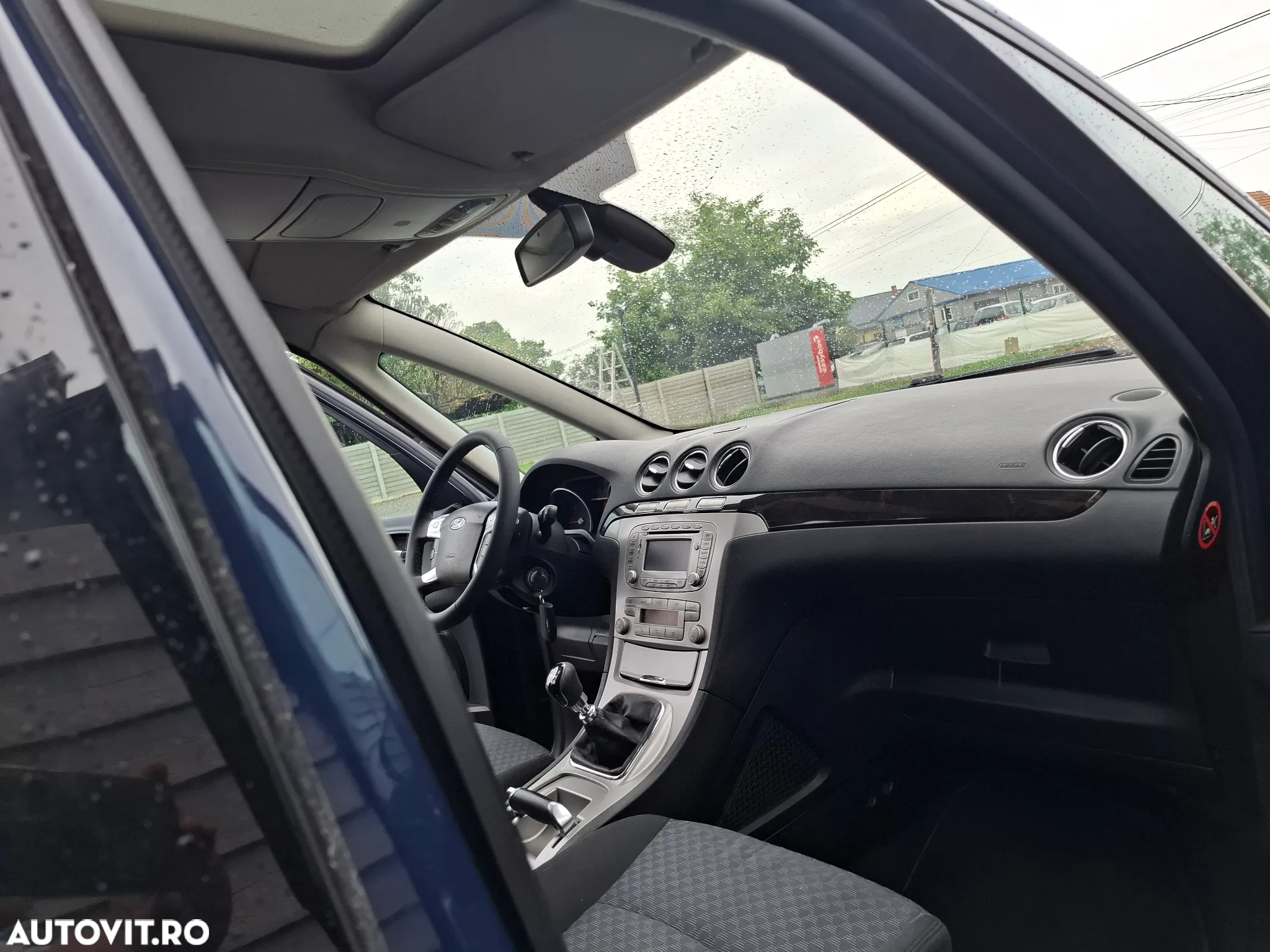 Ford Galaxy 2.0 TDCi DPF Ghia - 8