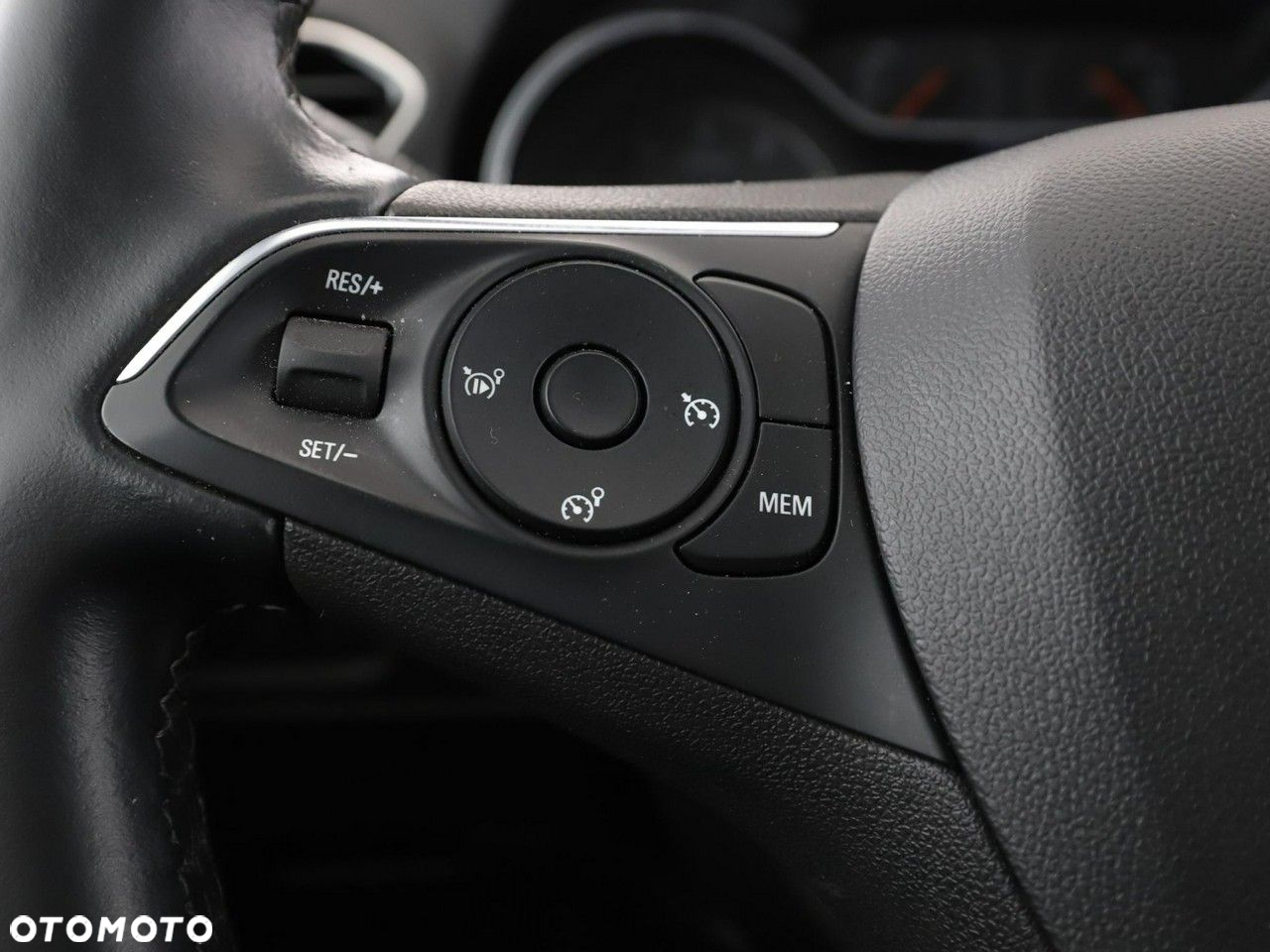 Opel Grandland X 1.5 CDTI Innovation S&S - 31